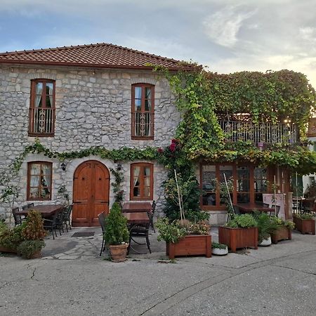 Ras Trebinje Stari Grad Bed & Breakfast Luaran gambar