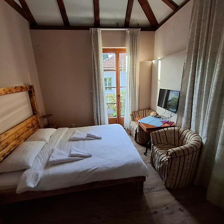 Ras Trebinje Stari Grad Bed & Breakfast Luaran gambar