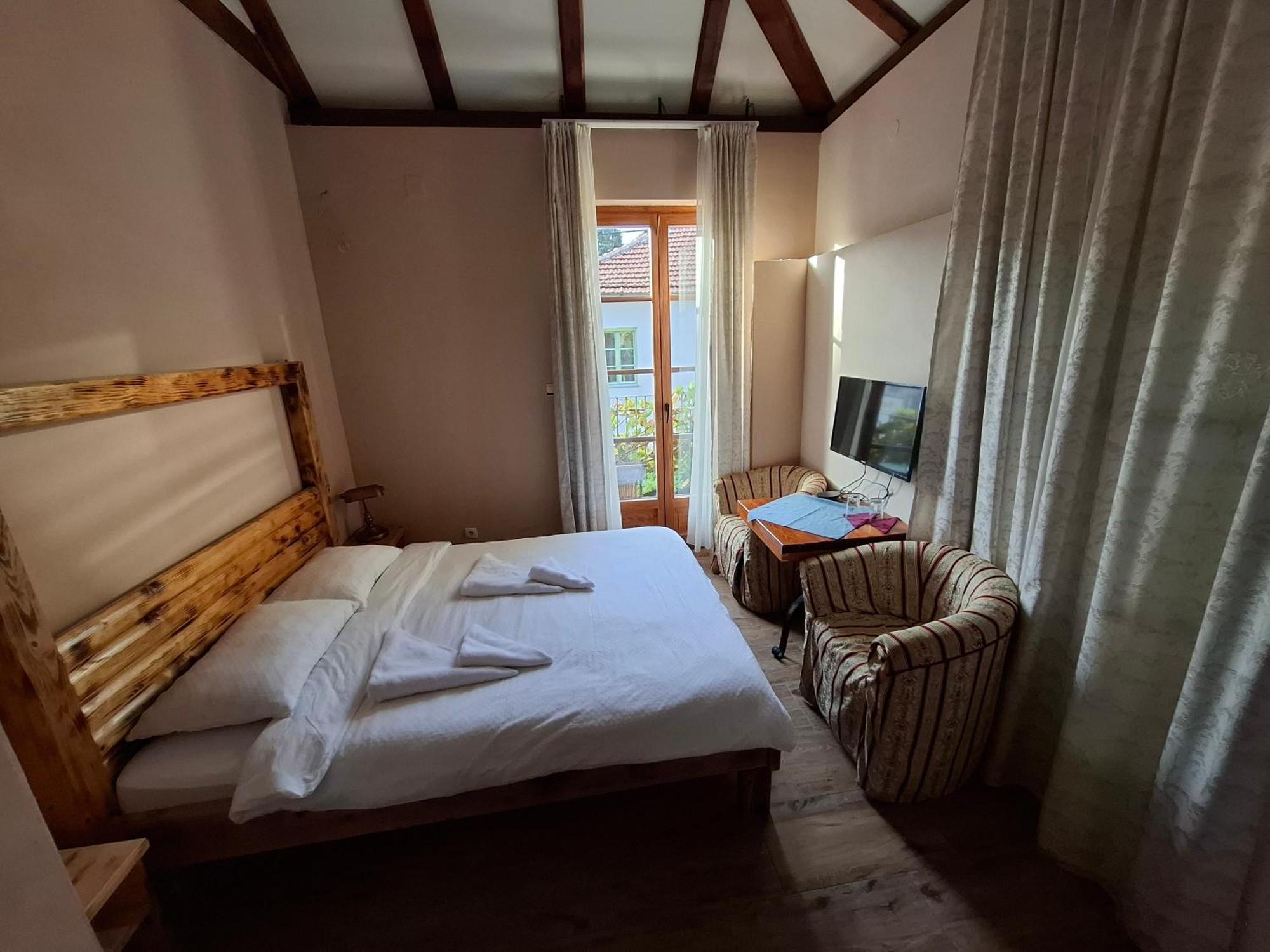Ras Trebinje Stari Grad Bed & Breakfast Luaran gambar